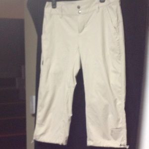 Grayish khaki Columbia capris